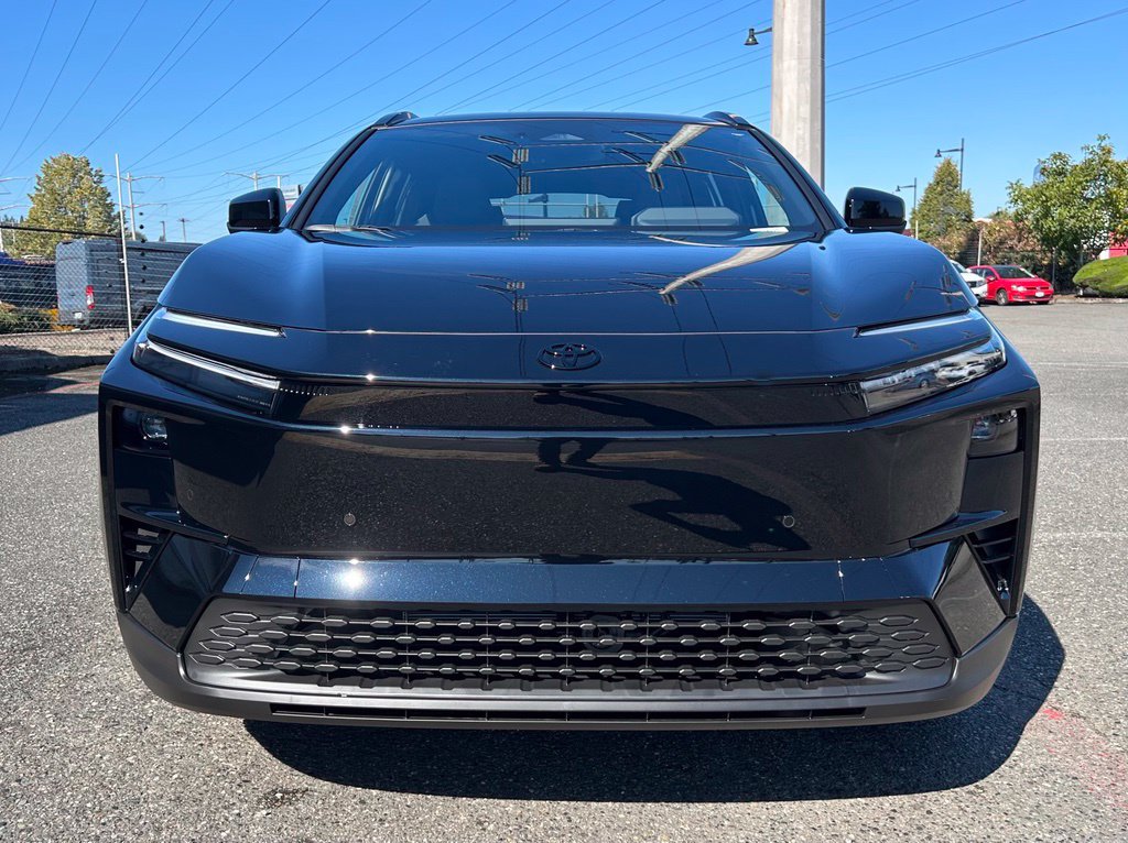 New 2026 Toyota C-HR AWD/4WD image 2