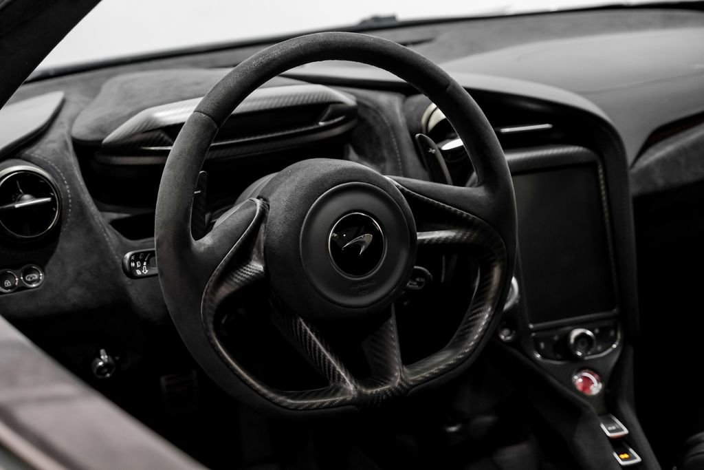 Used 2020 McLaren 720S Performance RWD image 14