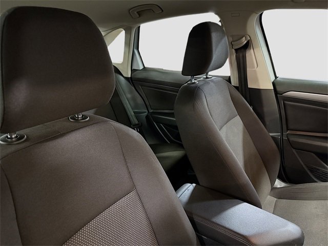 Used 2019 Volkswagen Jetta R-Line image 24