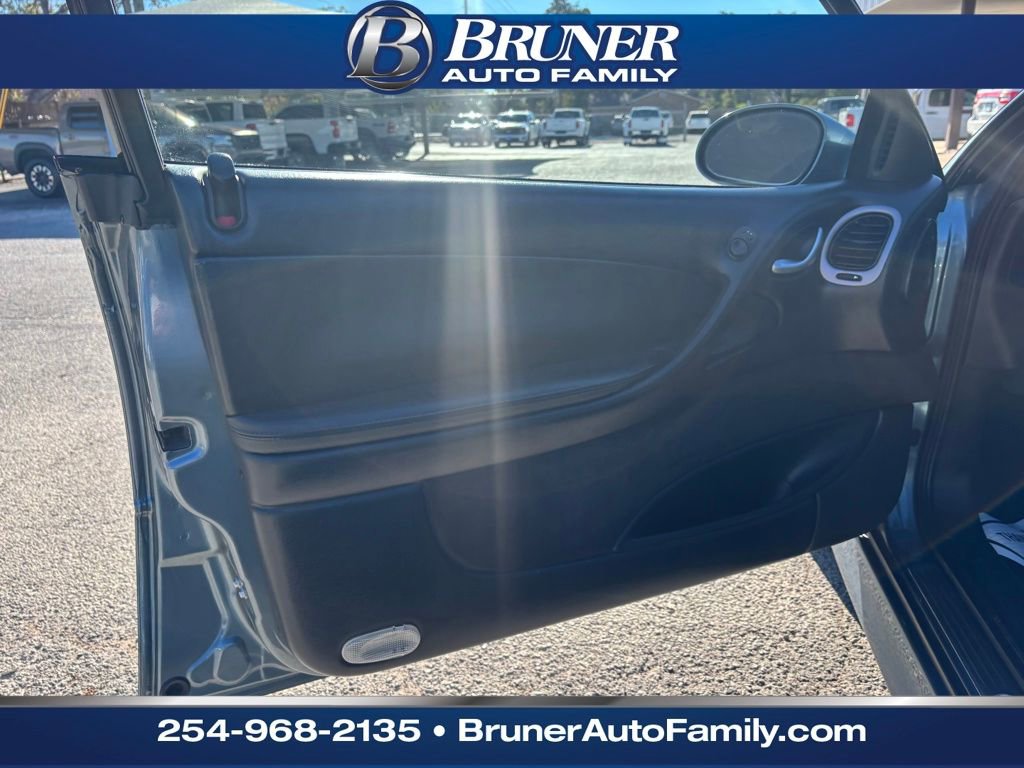 Used 2006 Pontiac GTO image 11