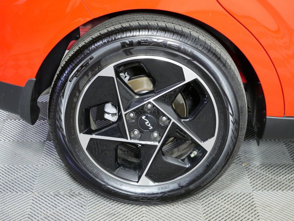 Certified 2023 Kia Soul EX image 11