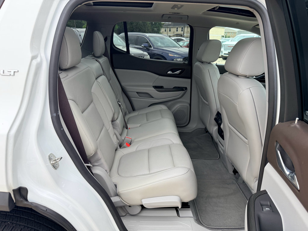 Used 2017 GMC Acadia SLT FWD image 26