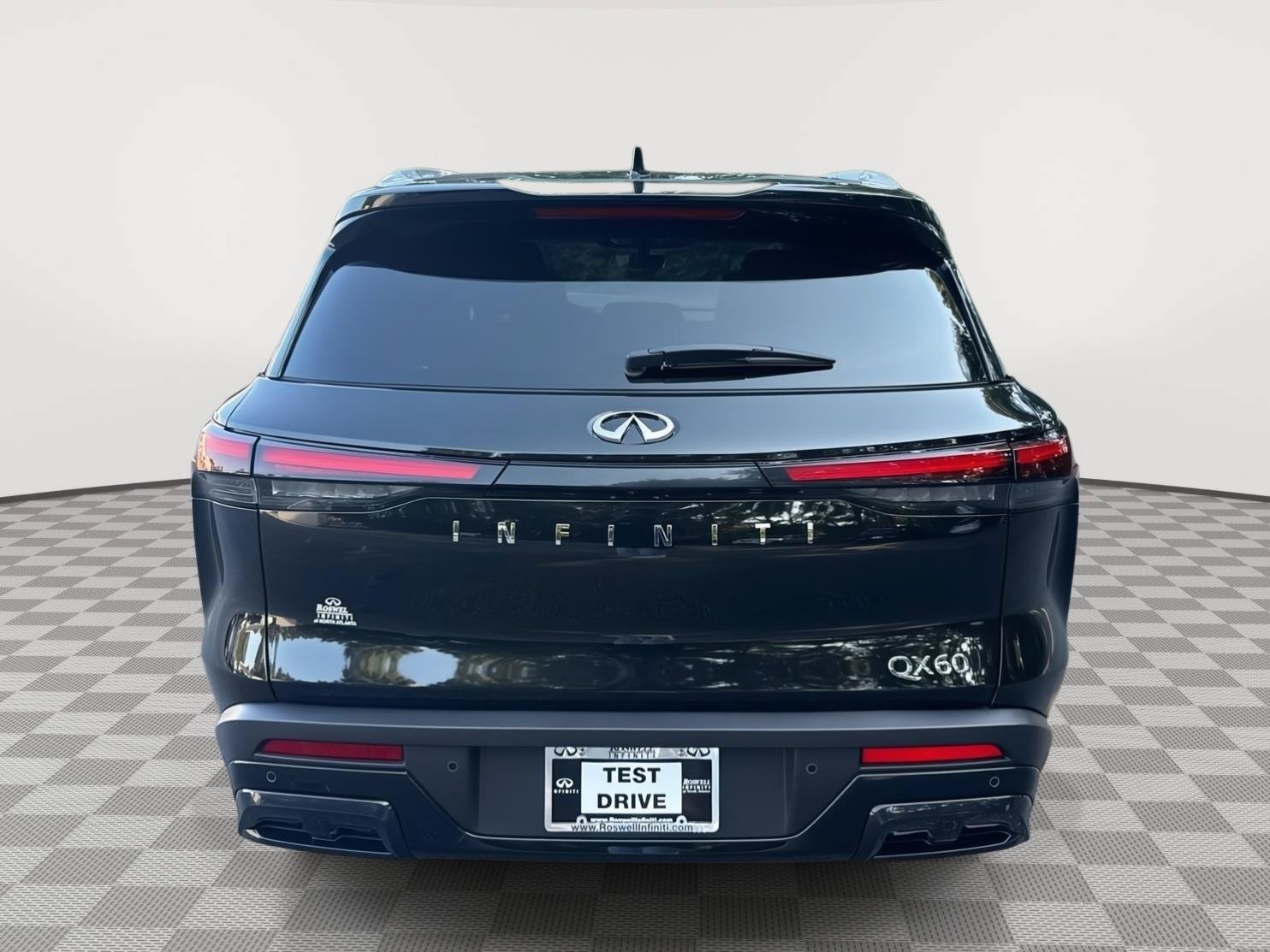 Used 2025 INFINITI QX60 Luxe FWD image 7