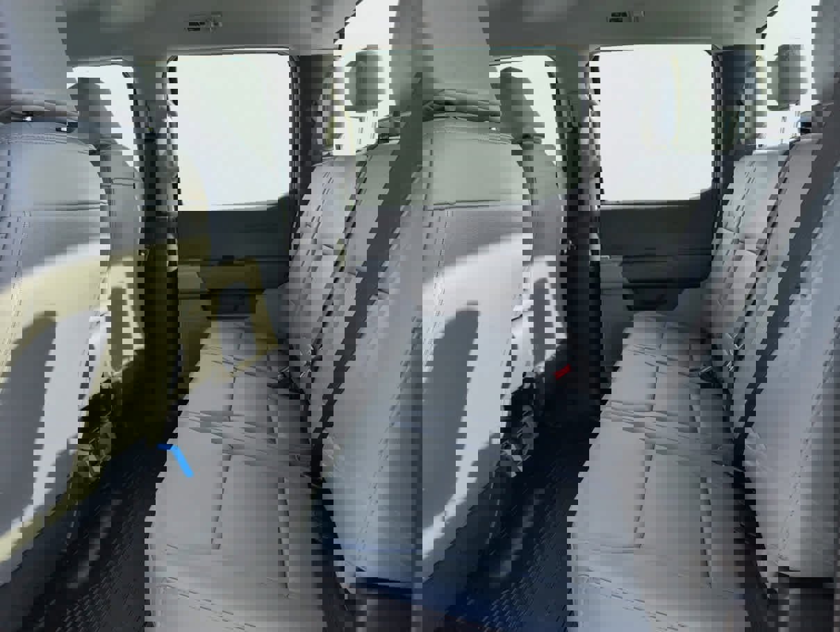 New 2026 Ford F250 XL w/ XL Chrome Package image 22