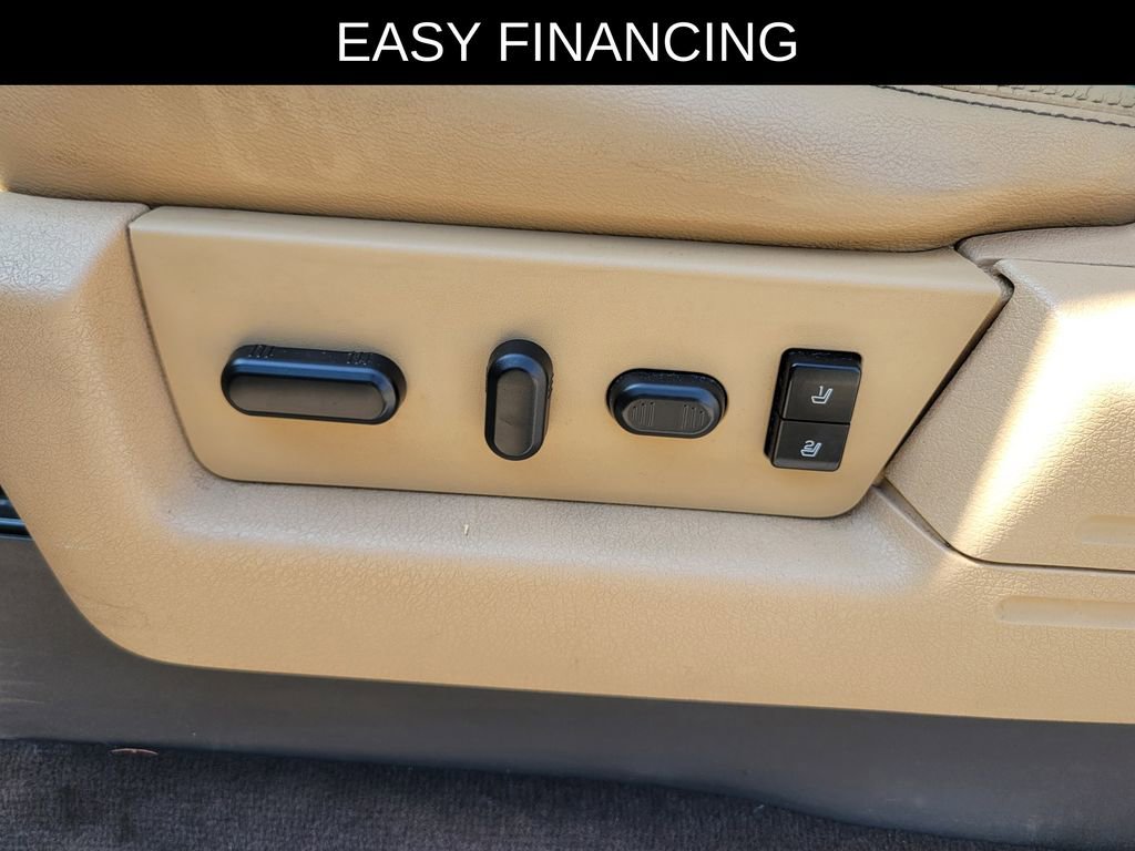 Used 2013 Ford F150 Lariat w/ Lariat Chrome Pkg RWD image 16