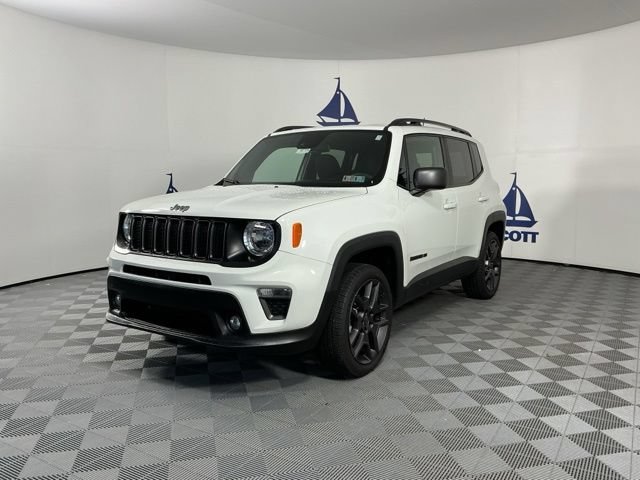Used 2021 Jeep Renegade Latitude AWD/4WD image 3