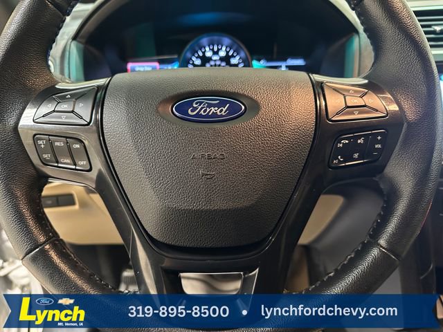 Used 2017 Ford Explorer XLT w/ Equipment Group 202A AWD/4WD image 9
