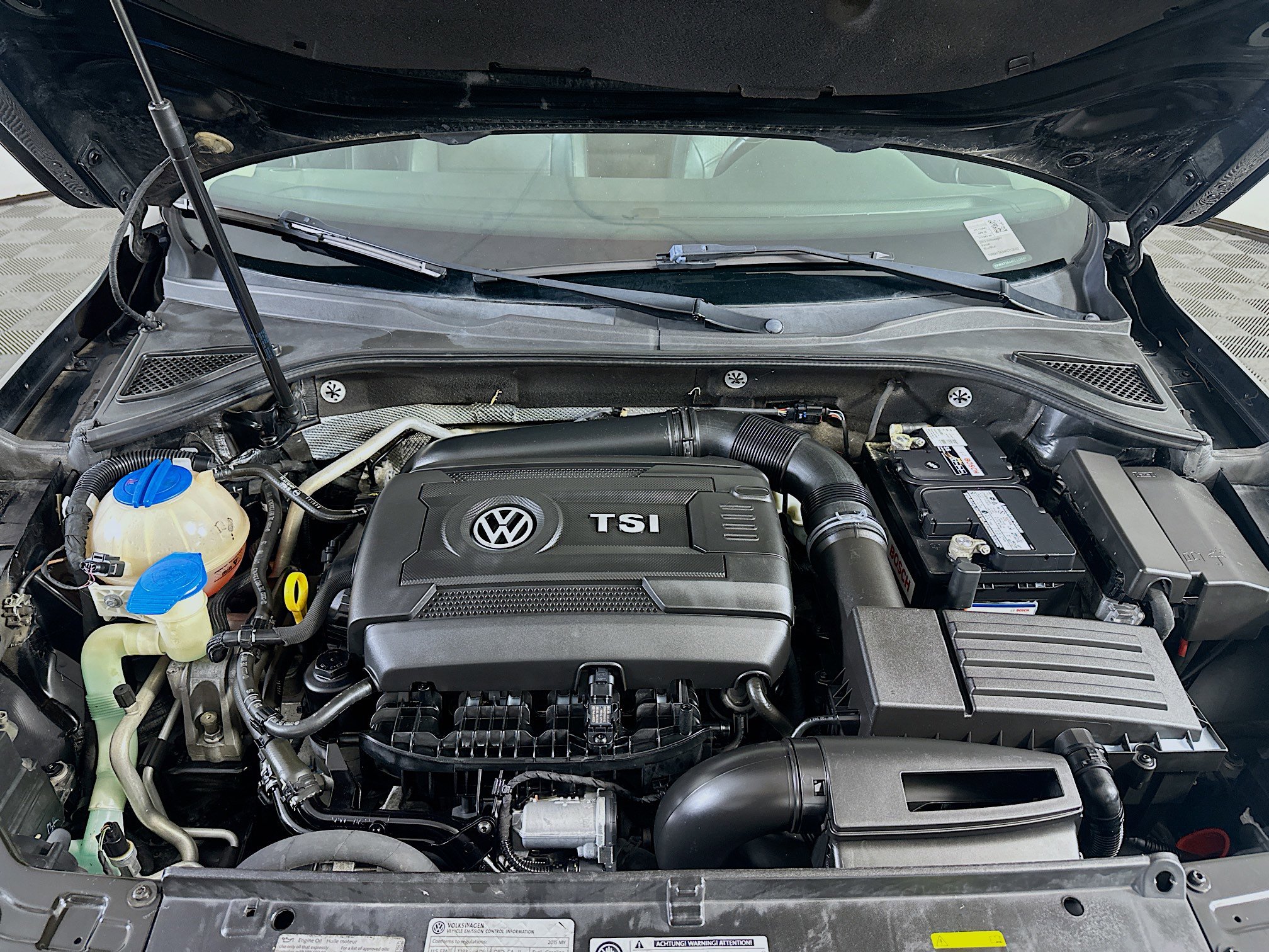 Used 2015 Volkswagen Passat 1.8T Limited Edition FWD image 30