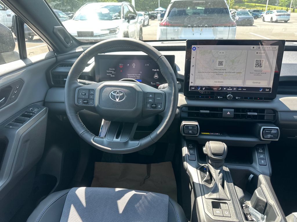 Used 2026 Toyota RAV4 XSE w/ Panoramic Sun Roof Package AWD/4WD image 18