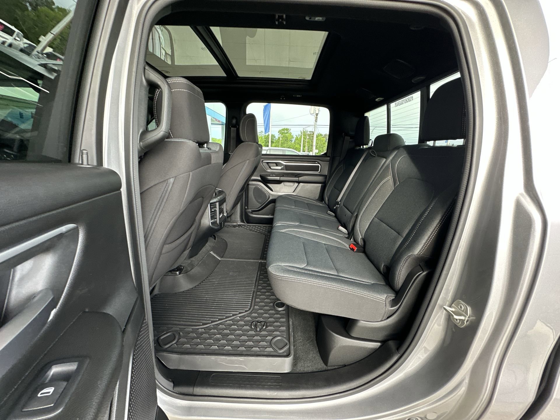 Used 2023 RAM 1500 Big Horn AWD/4WD image 25