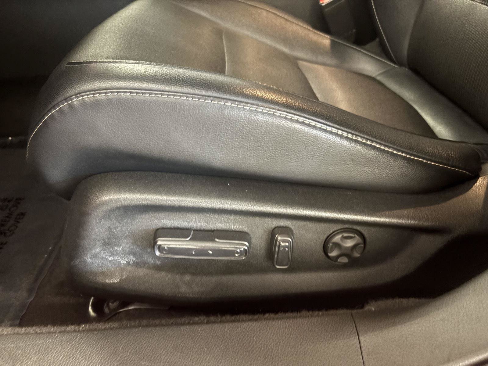 Used 2018 Honda Accord Sport image 13