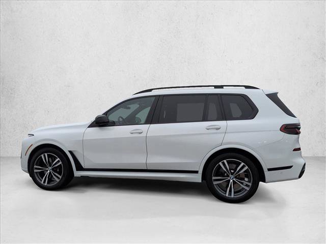 Used 2024 BMW X7 M60i image 9