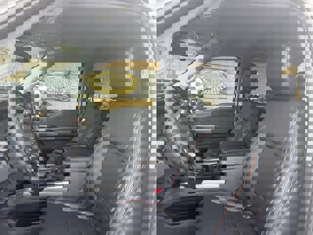 New 2026 Ford F350 Lariat w/ Chrome Package image 13