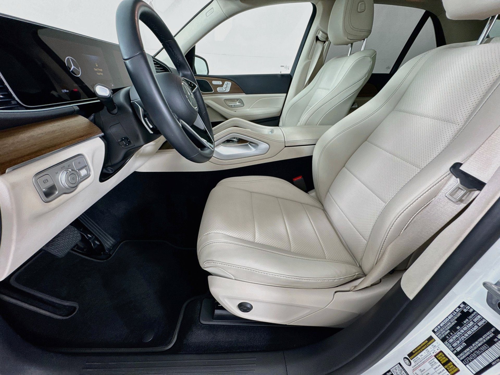 Certified 2026 Mercedes-Benz GLE 350 4MATIC image 22