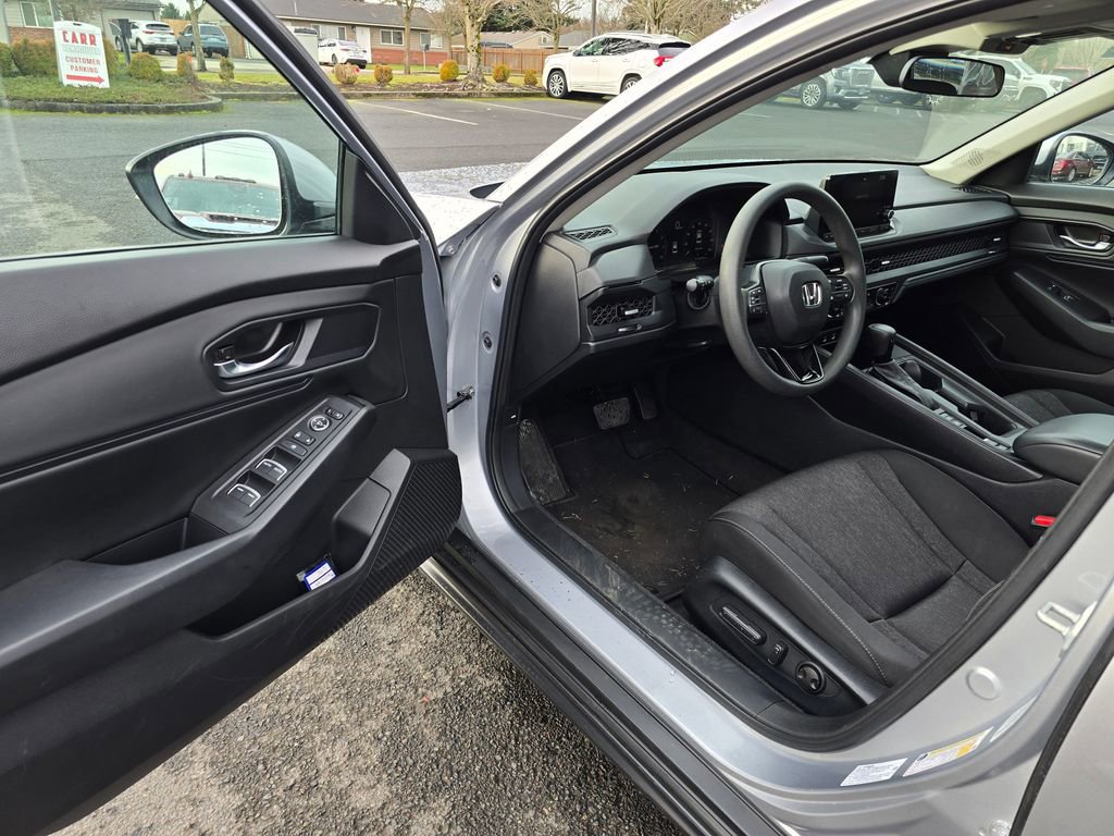Used 2023 Honda Accord EX image 56