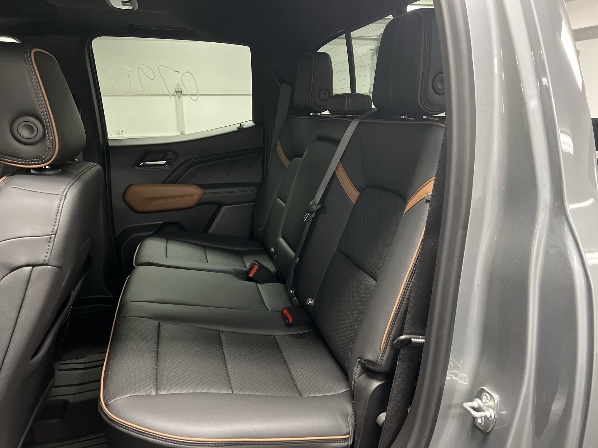 New 2026 GMC Canyon AT4 w/ Technology Plus Package AWD/4WD image 61