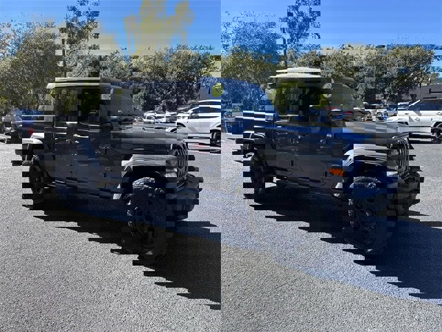 Used 2021 Jeep Gladiator Sport