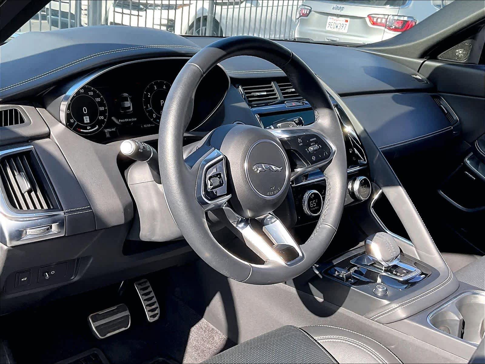 Used 2024 Jaguar E-PACE R-Dynamic SE AWD/4WD image 15