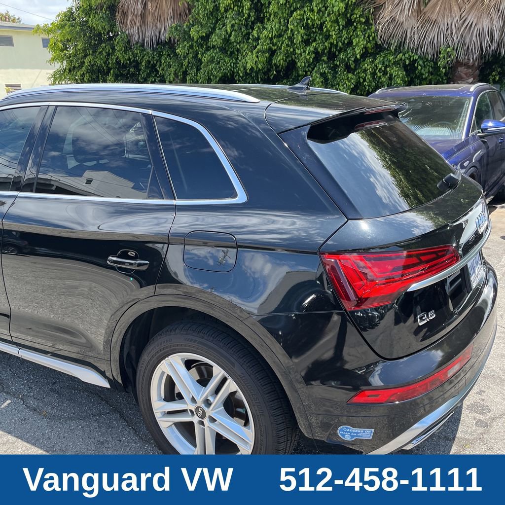Used 2022 Audi Q5 e Premium w/ Convenience Package AWD/4WD image 6