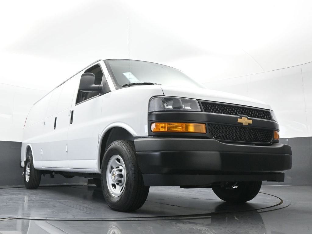 New 2026 Chevrolet Express 2500 Extended w/ Driver Convenience Package RWD image 60