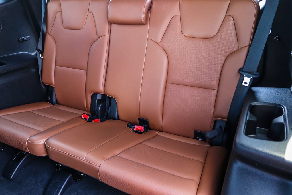 Certified 2025 Kia Telluride SX Prestige X-Line AWD/4WD image 18
