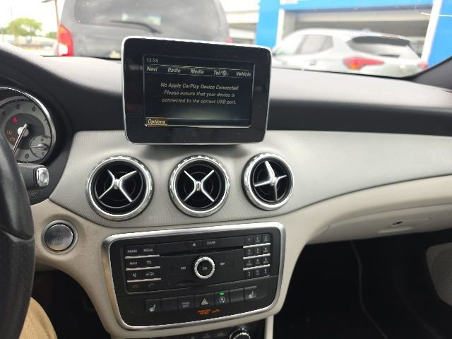 Used 2017 Mercedes-Benz GLA 250 image 10