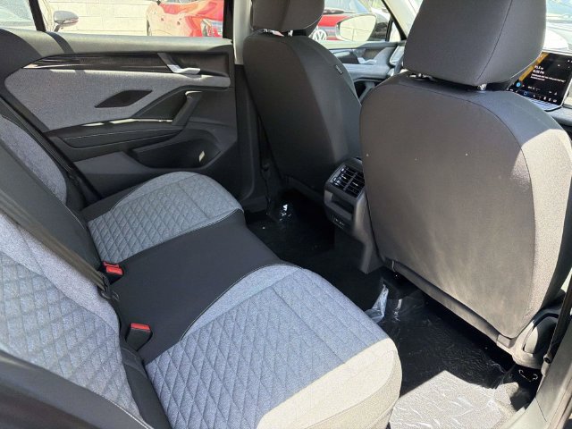 Certified 2026 Volkswagen Tiguan S FWD image 8