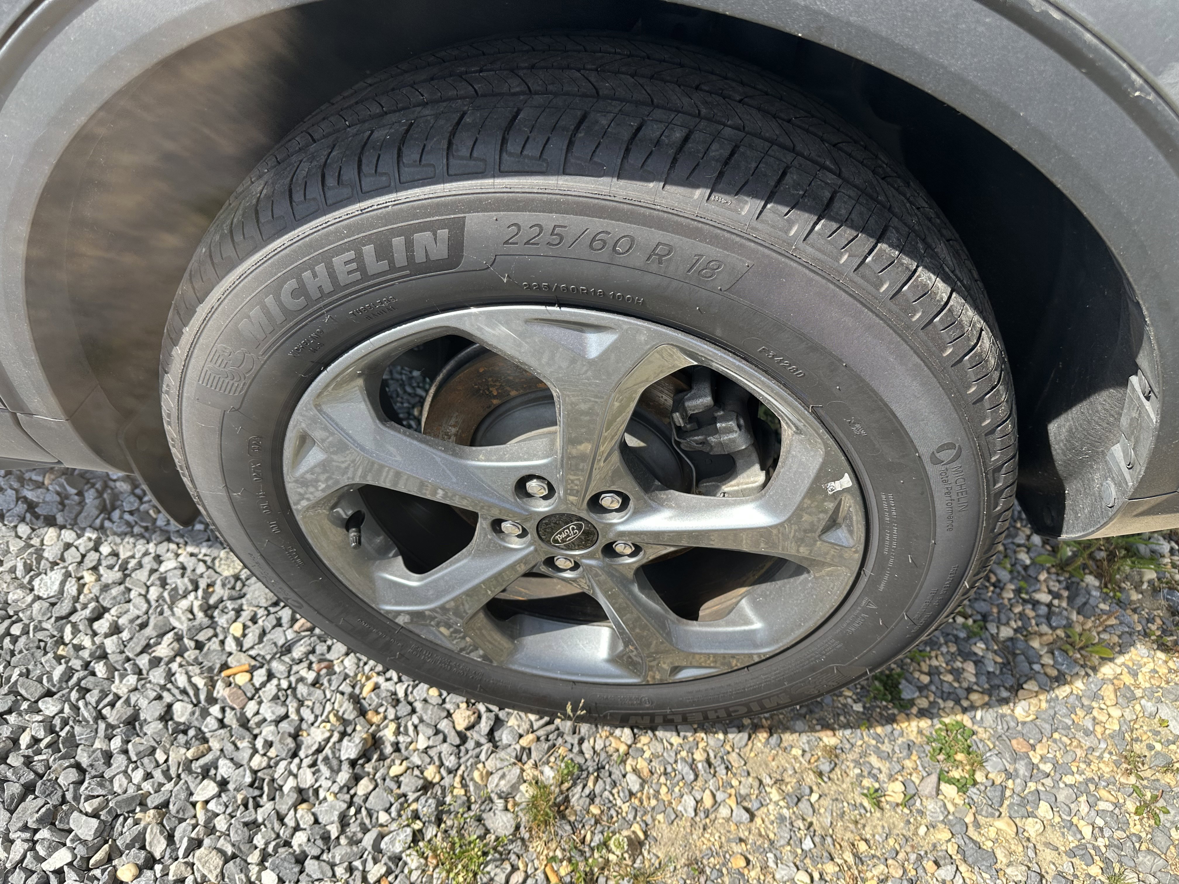 Used 2025 Ford Escape ST-Line FWD image 6