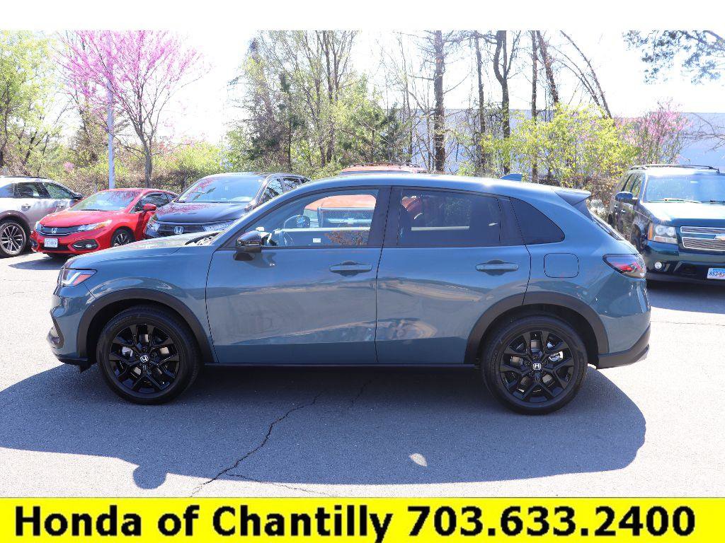 Certified 2025 Honda HR-V Sport image 4