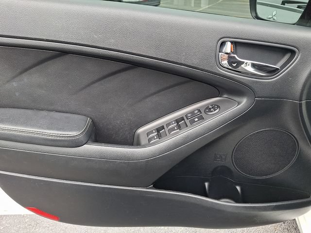 Used 2016 Kia Forte LX FWD image 12