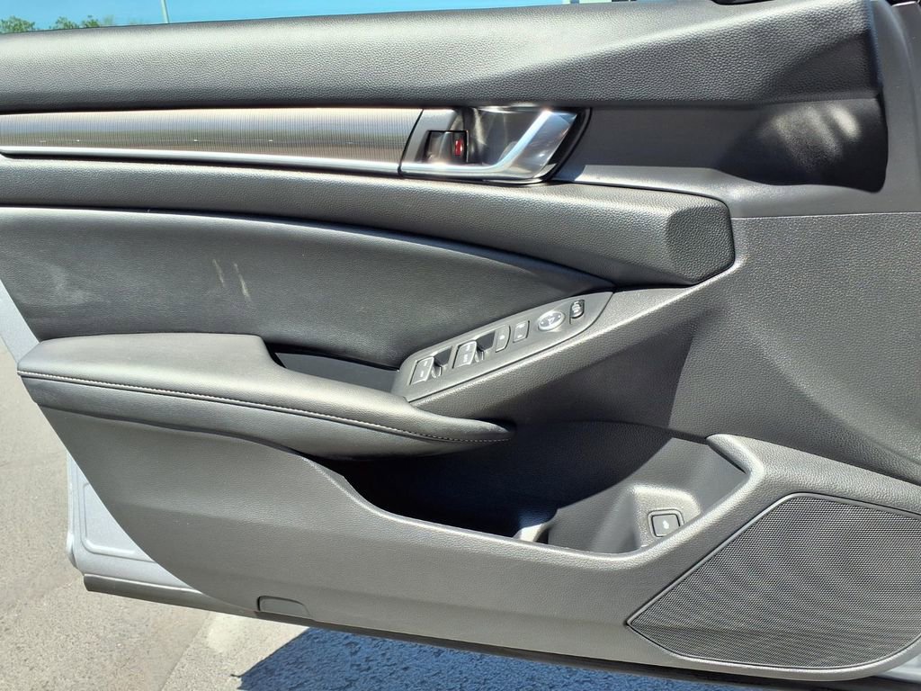 Used 2022 Honda Accord Sport image 27