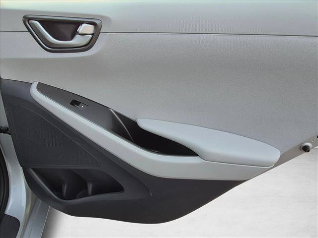 Used 2020 Hyundai Ioniq SE FWD image 24
