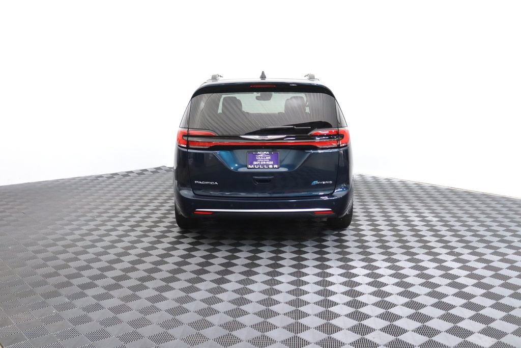 Used 2023 Chrysler Pacifica Pinnacle FWD image 7