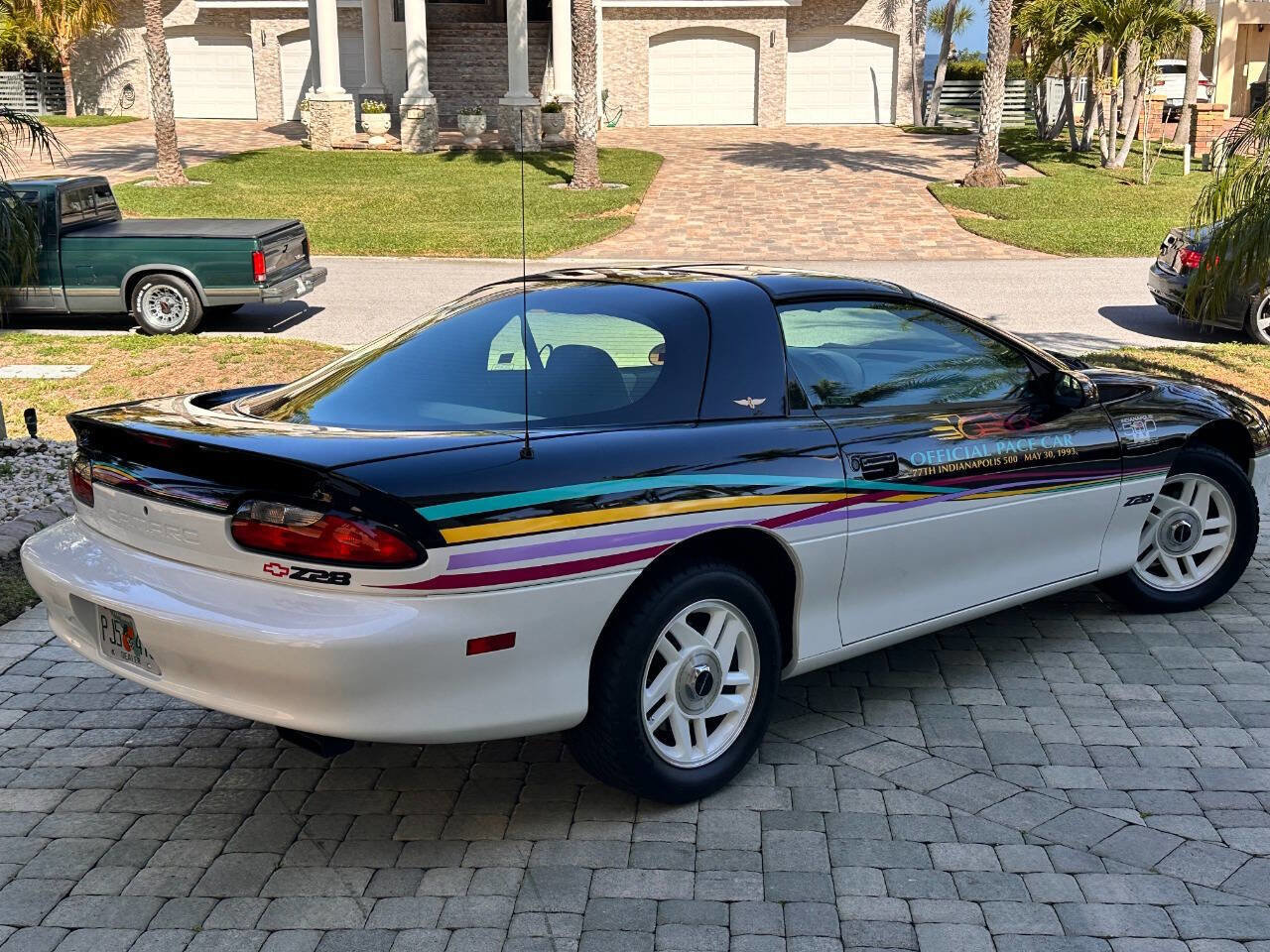 Used 1993 Chevrolet Camaro Z28 RWD image 8