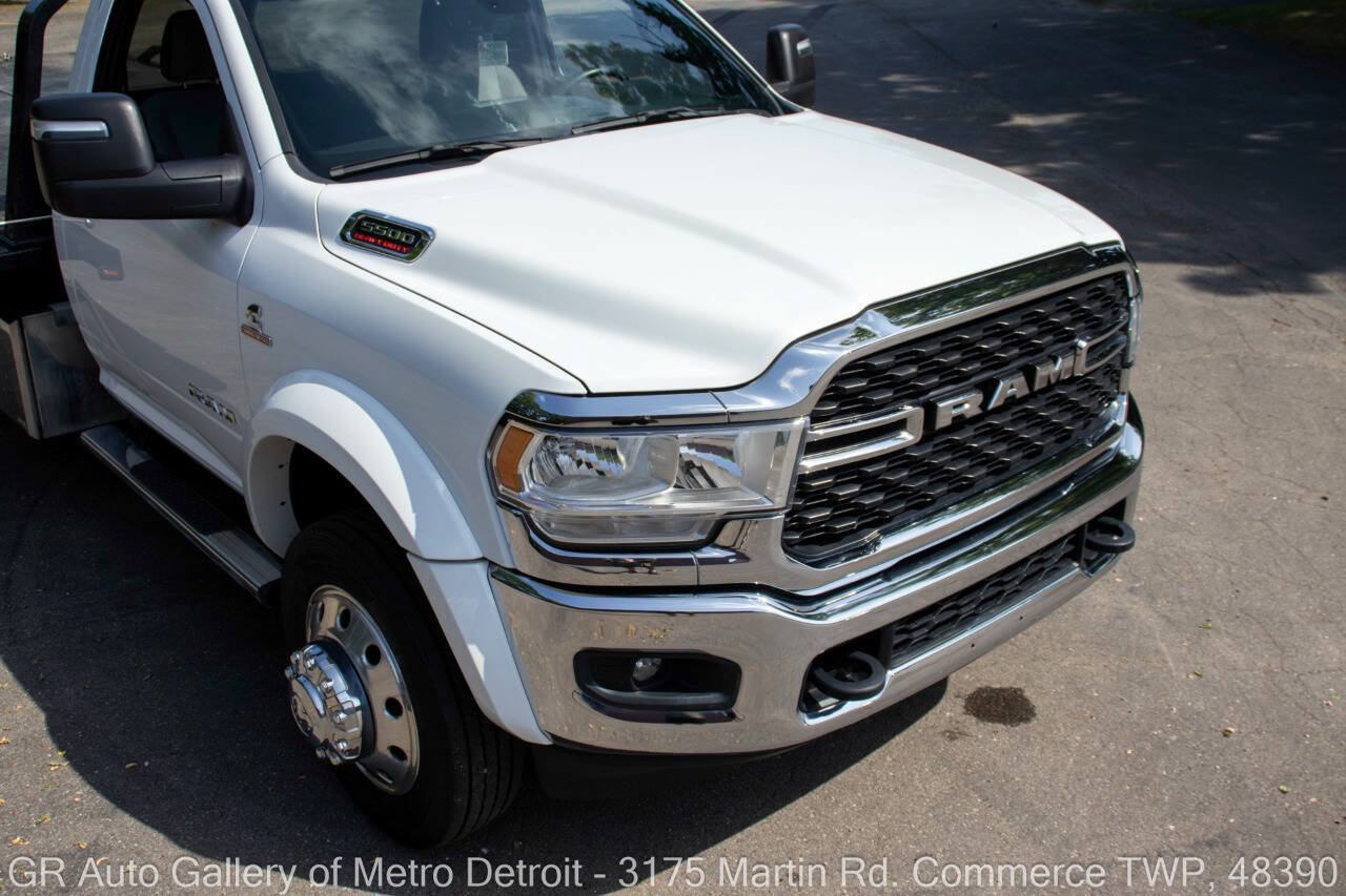 Used 2024 RAM 5500 SLT w/ Quick Order Package 2YG SLT AWD/4WD image 11