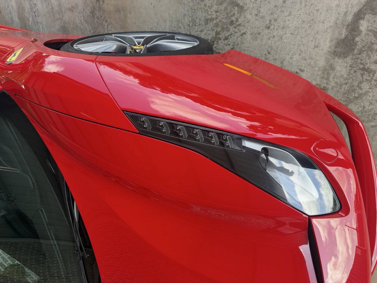 Used 2018 Ferrari 488 Spider RWD image 21