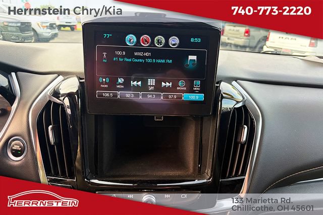Used 2019 Chevrolet Traverse LT FWD image 22