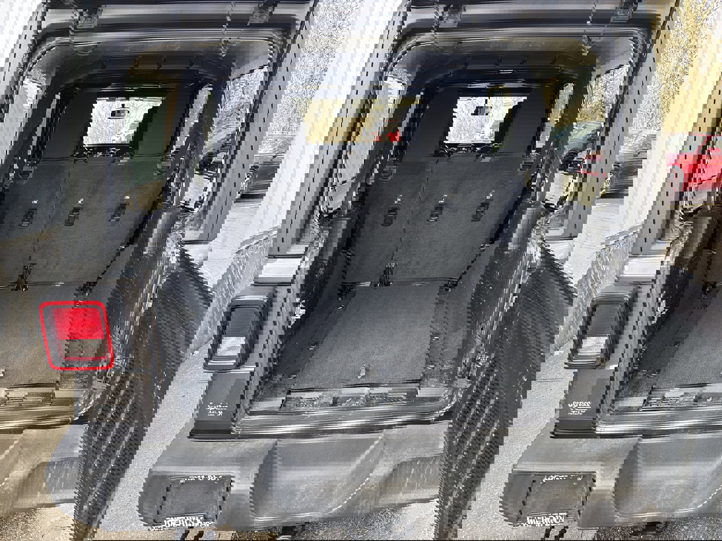 Used 2020 Jeep Wrangler Unlimited Sport S image 9