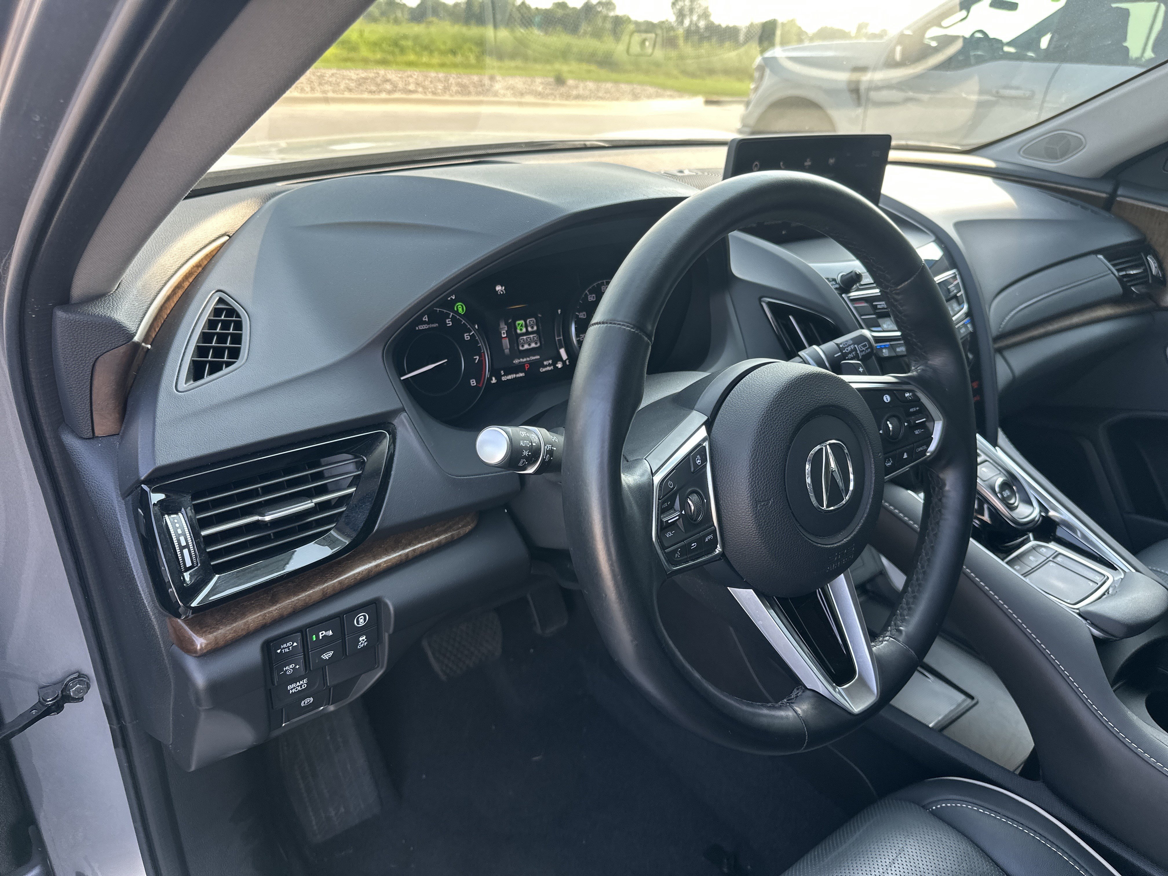 Used 2023 Acura RDX AWD w/ Advance Package image 11