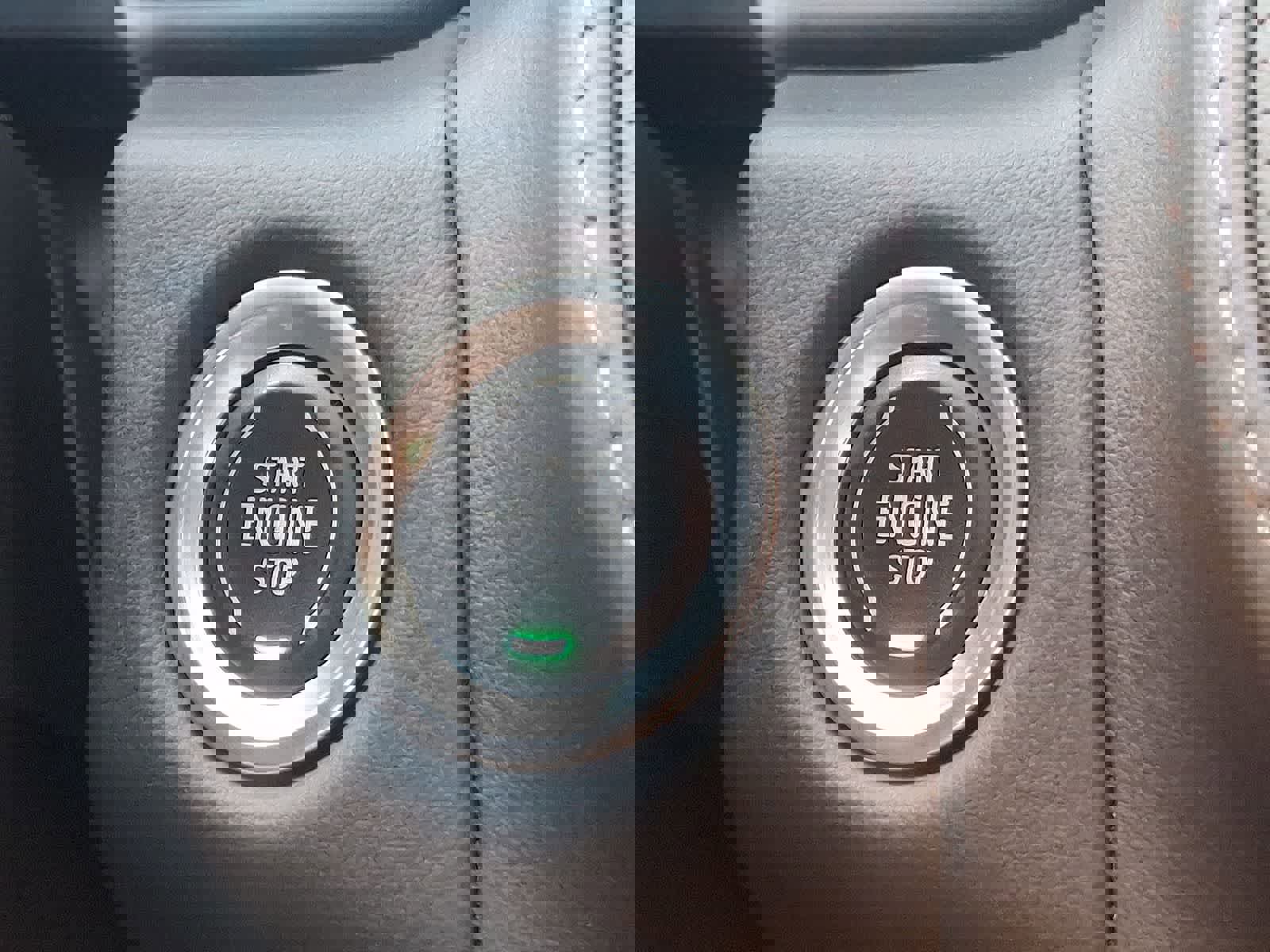 Used 2022 GMC Yukon XL SLT w/ SLT Luxury Package image 23