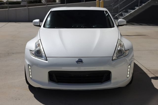 Used 2016 Nissan 370Z Coupe RWD image 22