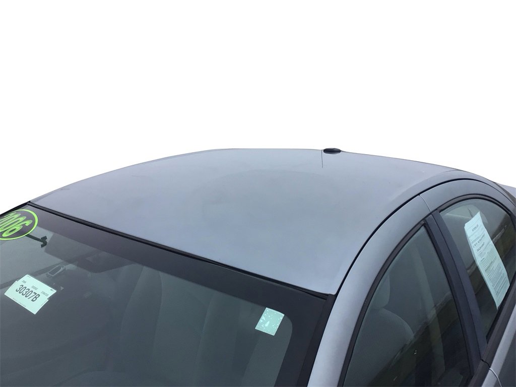 Used 2006 Dodge Stratus SXT image 12