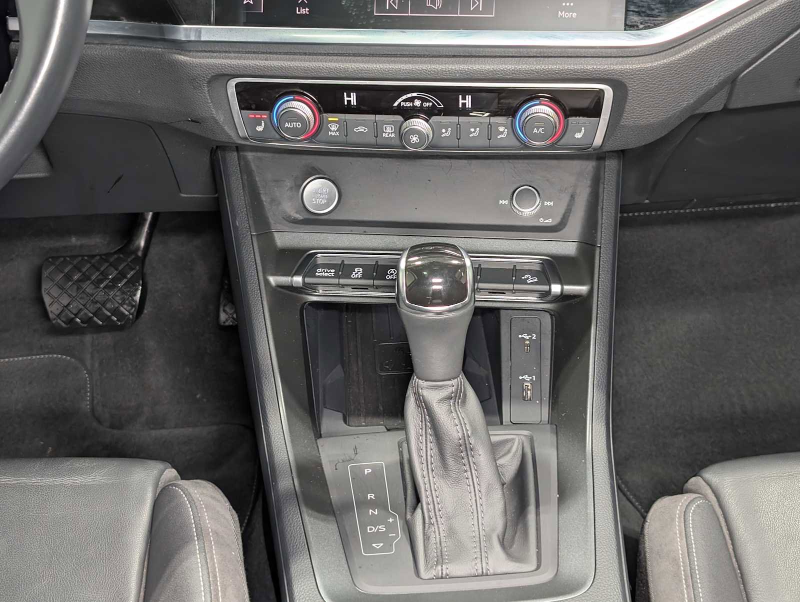 Used 2020 Audi Q3 2.0T Premium Plus image 18