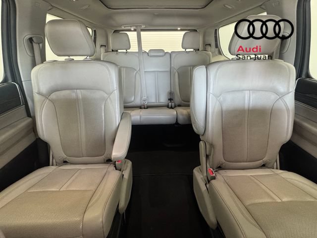 Used 2022 Jeep Wagoneer Series III w/ Premium Group I RWD image 14