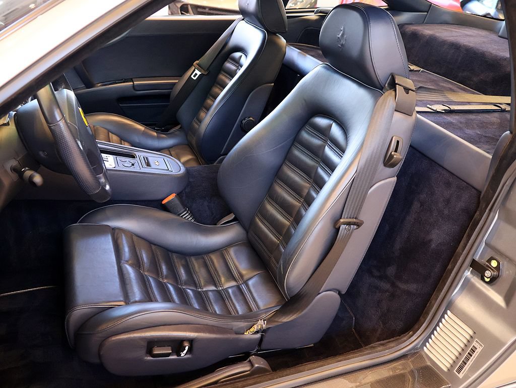 Used 1999 Ferrari 550 Maranello Coupe RWD image 5