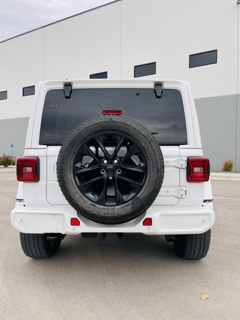 Used 2021 Jeep Wrangler Unlimited Sahara image 5