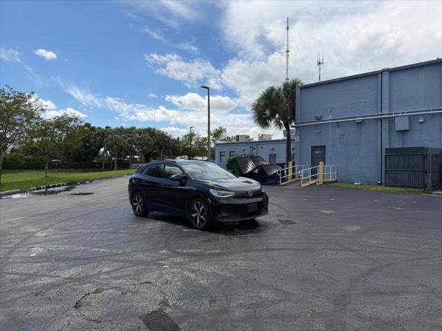 Used 2023 Volkswagen ID.4 Pro S image 9