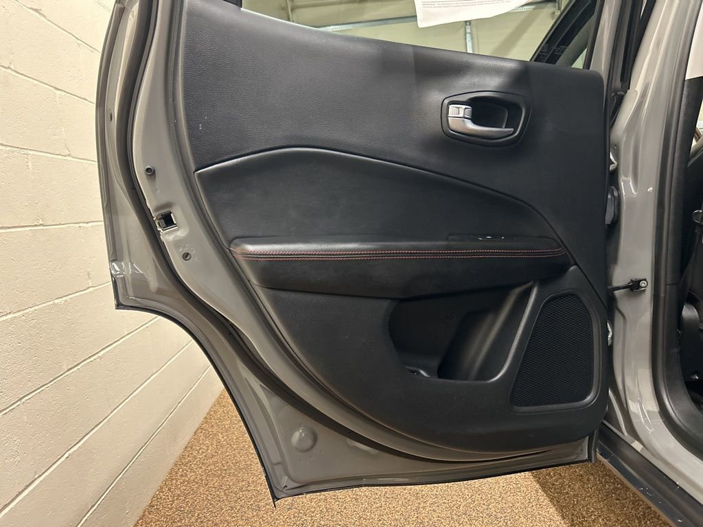 Used 2021 Jeep Compass Trailhawk w/ Convenience Group image 14