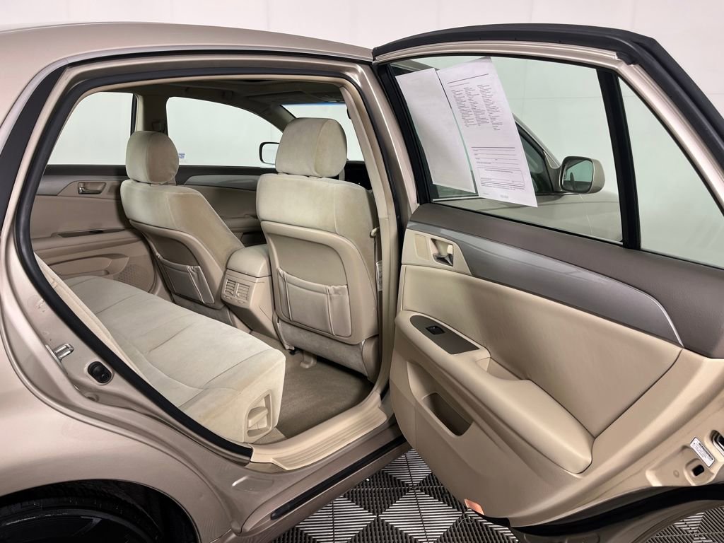 Used 2006 Toyota Avalon XL image 25