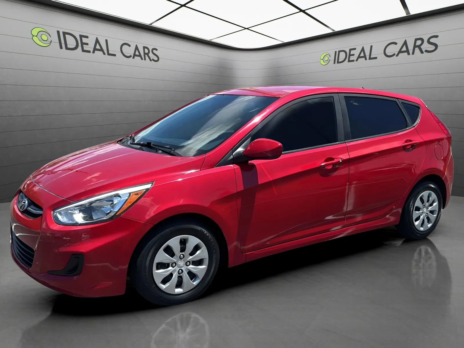 Used 2017 Hyundai Accent SE FWD image 1